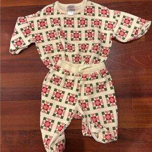 Hanna Andersson sweatshirt and sweatpants set